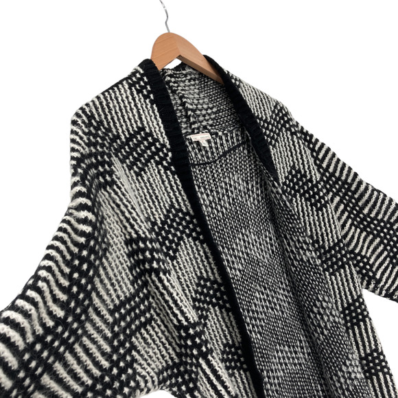 Gap Cardigan Sweater Women Small Black White Chevron Knit Long Sleeve Open Front - Picture 8 of 12